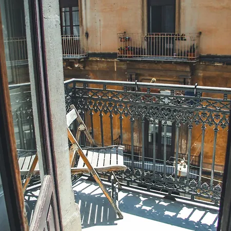 Casa Verdi - House Of Travelers 3*