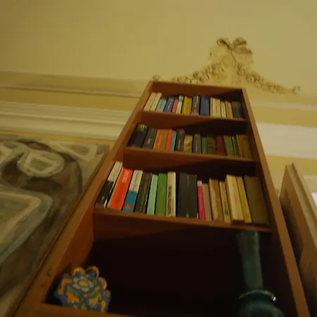 Casa Verdi - House Of Travelers بيت ضيافة 3*