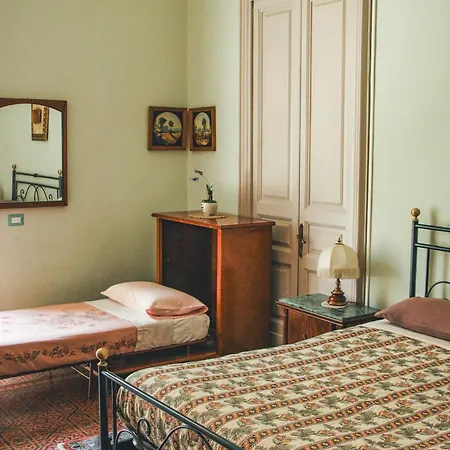 Casa Verdi - House Of Travelers بيت ضيافة
