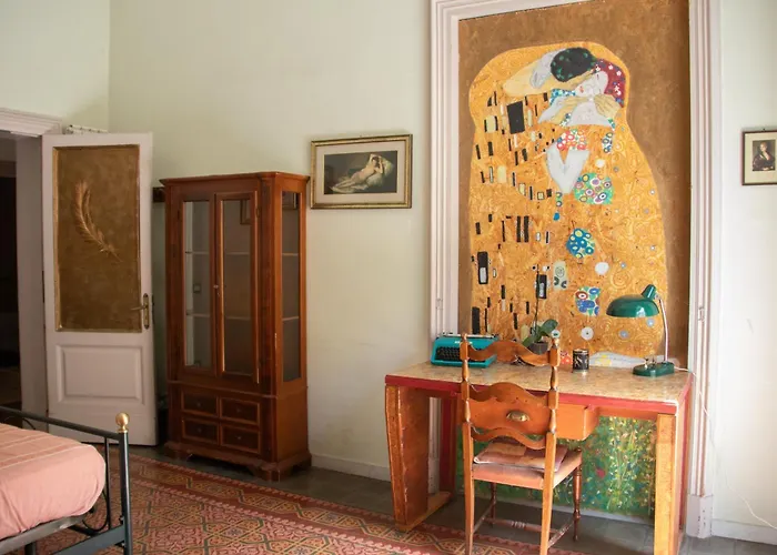 Gasthuis Casa Verdi - House Of Travelers