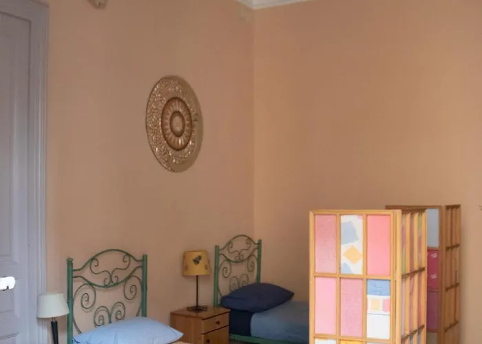 Gasthuis Casa Verdi - House Of Travelers Catánia