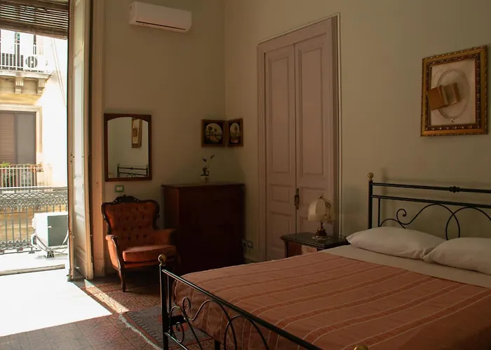 Casa Verdi - House Of Travelers 3*