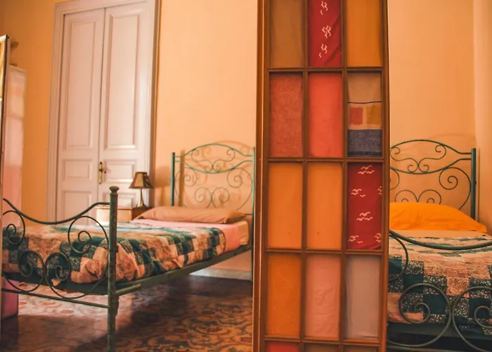 Casa Verdi - House Of Travelers Gasthuis 3*