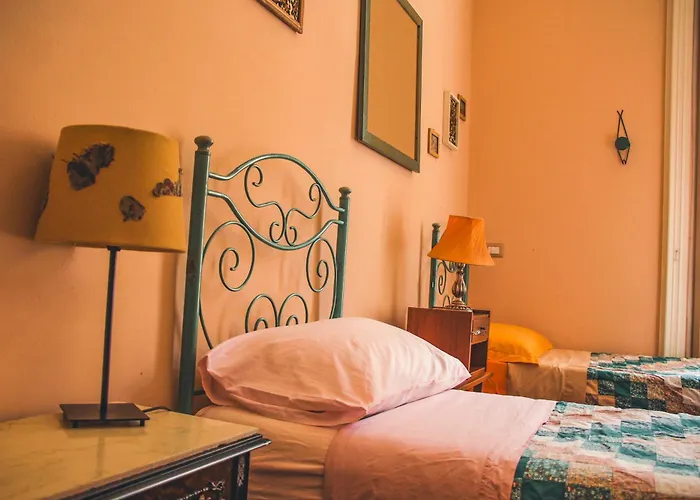 Casa Verdi - House Of Travelers Catánia