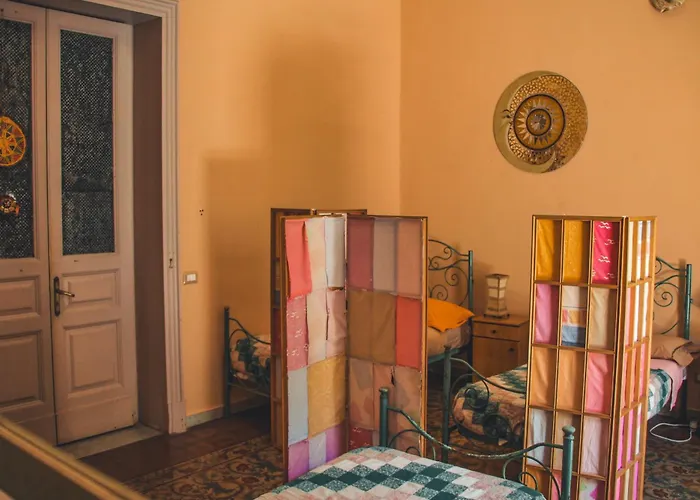 Gasthuis Casa Verdi - House Of Travelers 3*