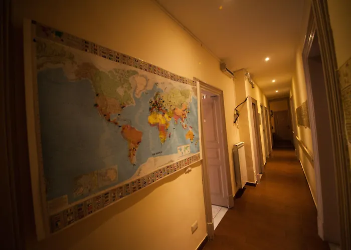 Casa Verdi - House Of Travelers Catánia