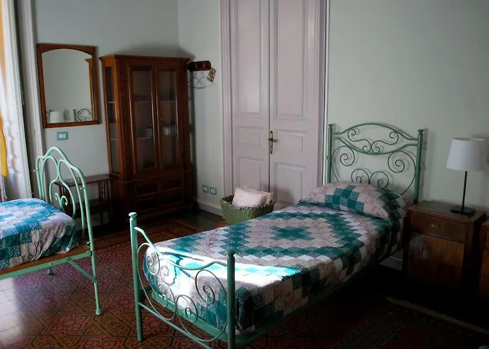 Casa Verdi - House Of Travelers 3*