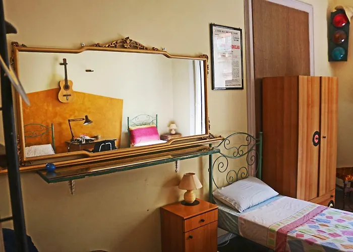 Gasthuis Casa Verdi - House Of Travelers Catánia